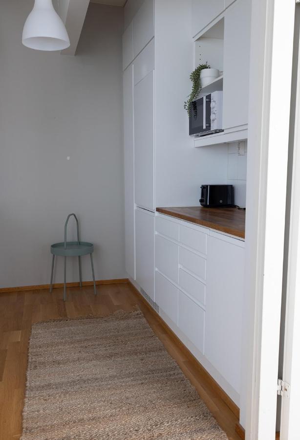 2Ndhomes Charming 1Br Apartment With Sauna In Loennrotinkatu Helsinki Kültér fotó